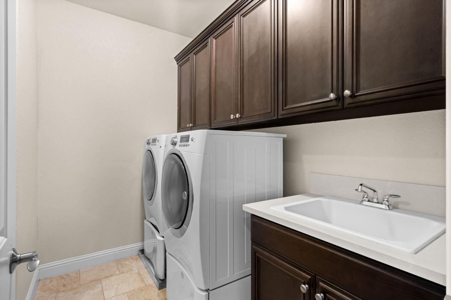 Detail Gallery Image 45 of 85 For 4063 Cadwallader Ave, San Jose,  CA 95121 - 5 Beds | 4/1 Baths