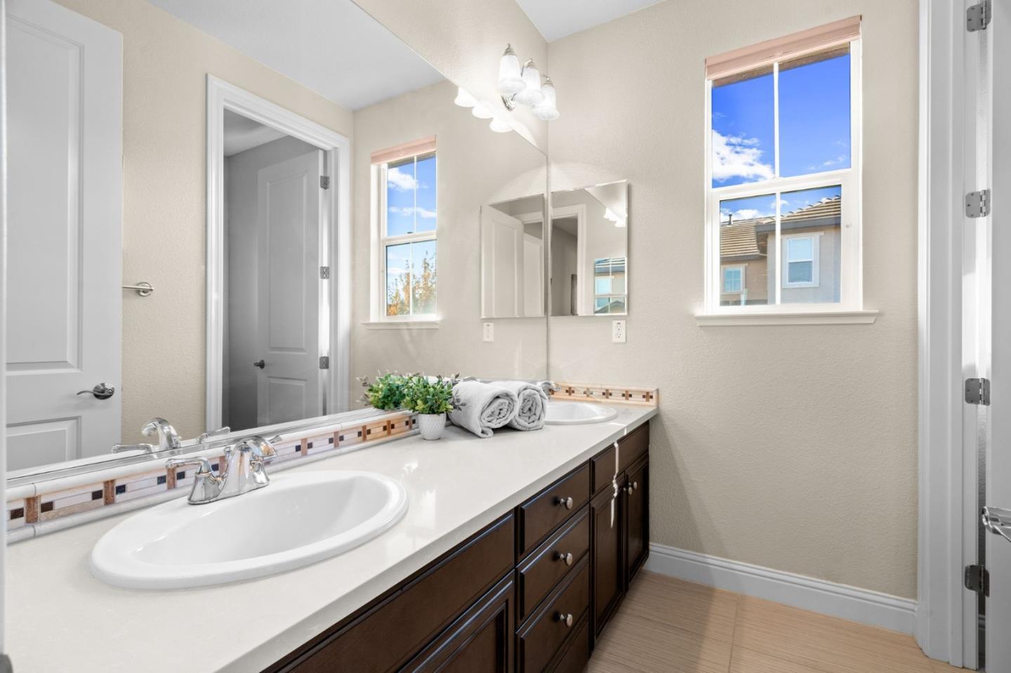 Detail Gallery Image 56 of 85 For 4063 Cadwallader Ave, San Jose,  CA 95121 - 5 Beds | 4/1 Baths