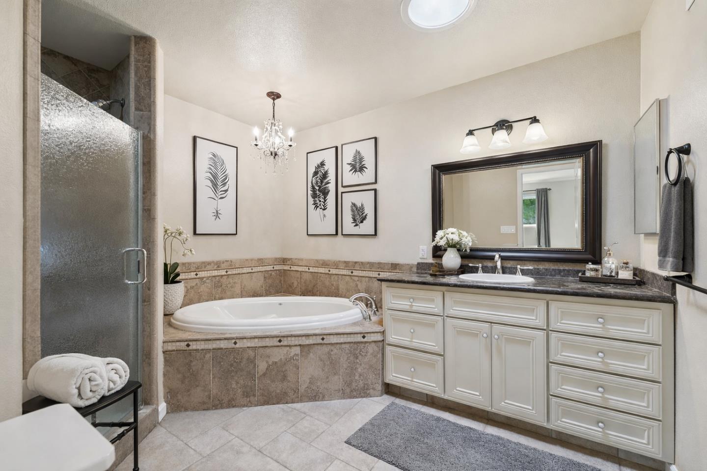 Detail Gallery Image 15 of 32 For 6620 Thames Dr, Gilroy,  CA 95020 - 4 Beds | 2 Baths