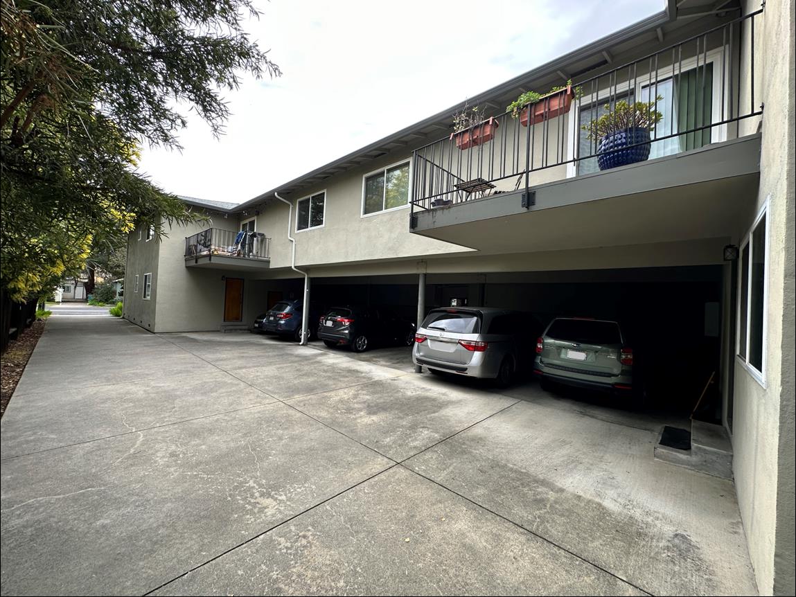 Detail Gallery Image 3 of 11 For 220 College Ave, Palo Alto,  CA 94306 - – Beds | – Baths