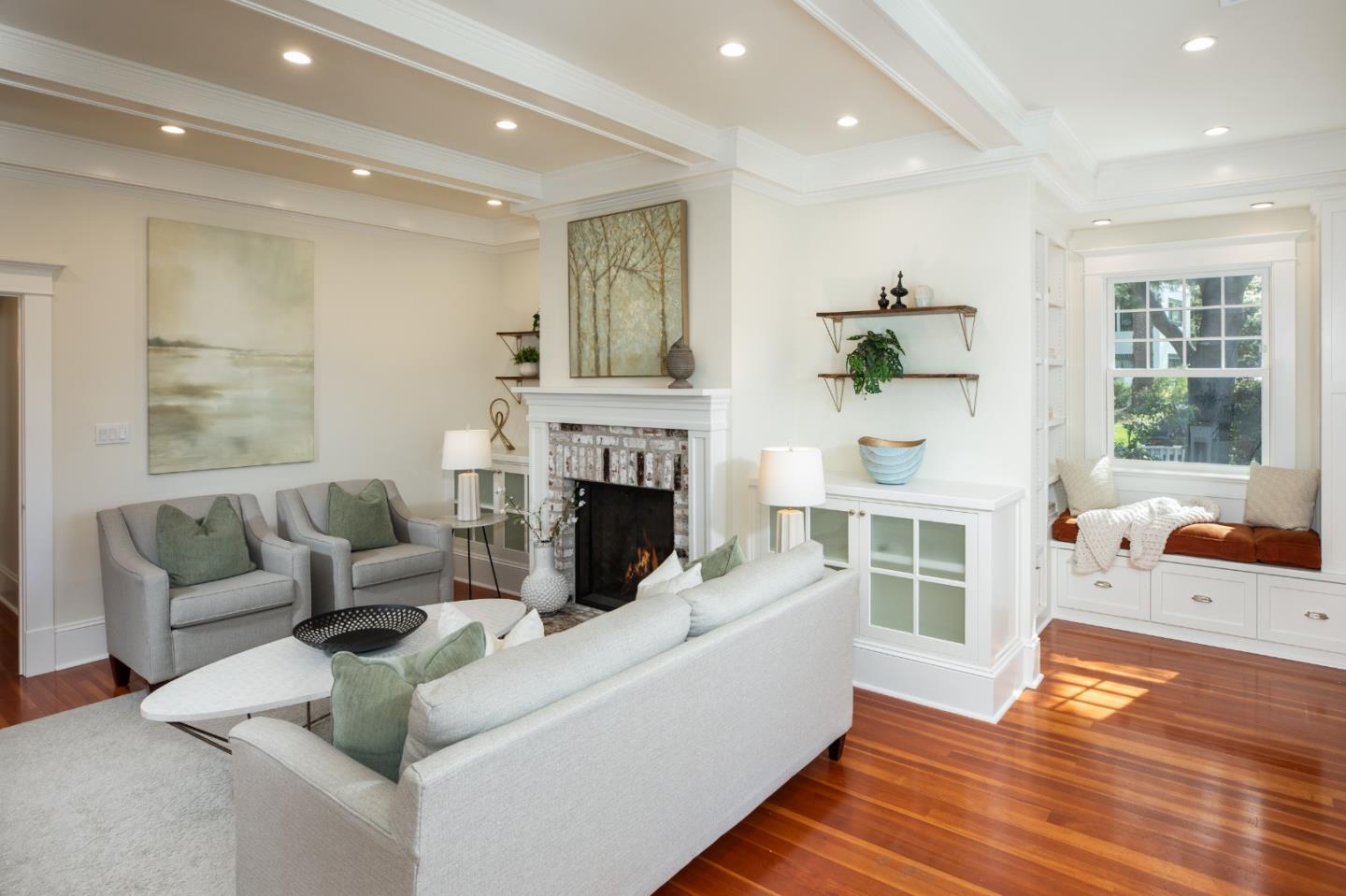 Detail Gallery Image 10 of 35 For 793 Calderon Ave, Mountain View,  CA 94041 - 4 Beds | 3 Baths