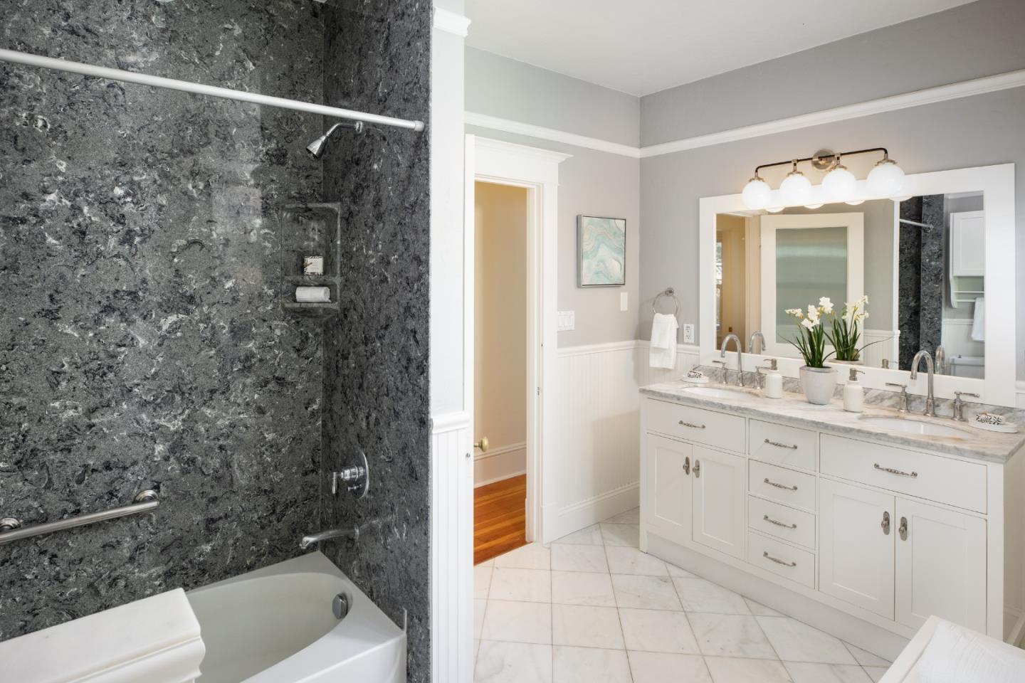 Detail Gallery Image 20 of 35 For 793 Calderon Ave, Mountain View,  CA 94041 - 4 Beds | 3 Baths