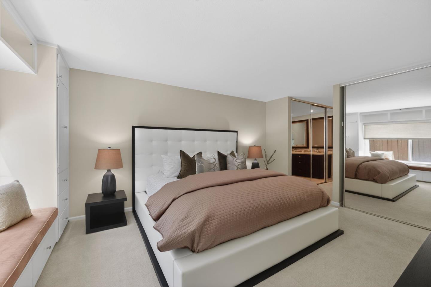 Detail Gallery Image 17 of 45 For 31 Barcelona Cir, Redwood City,  CA 94065 - 2 Beds | 2 Baths