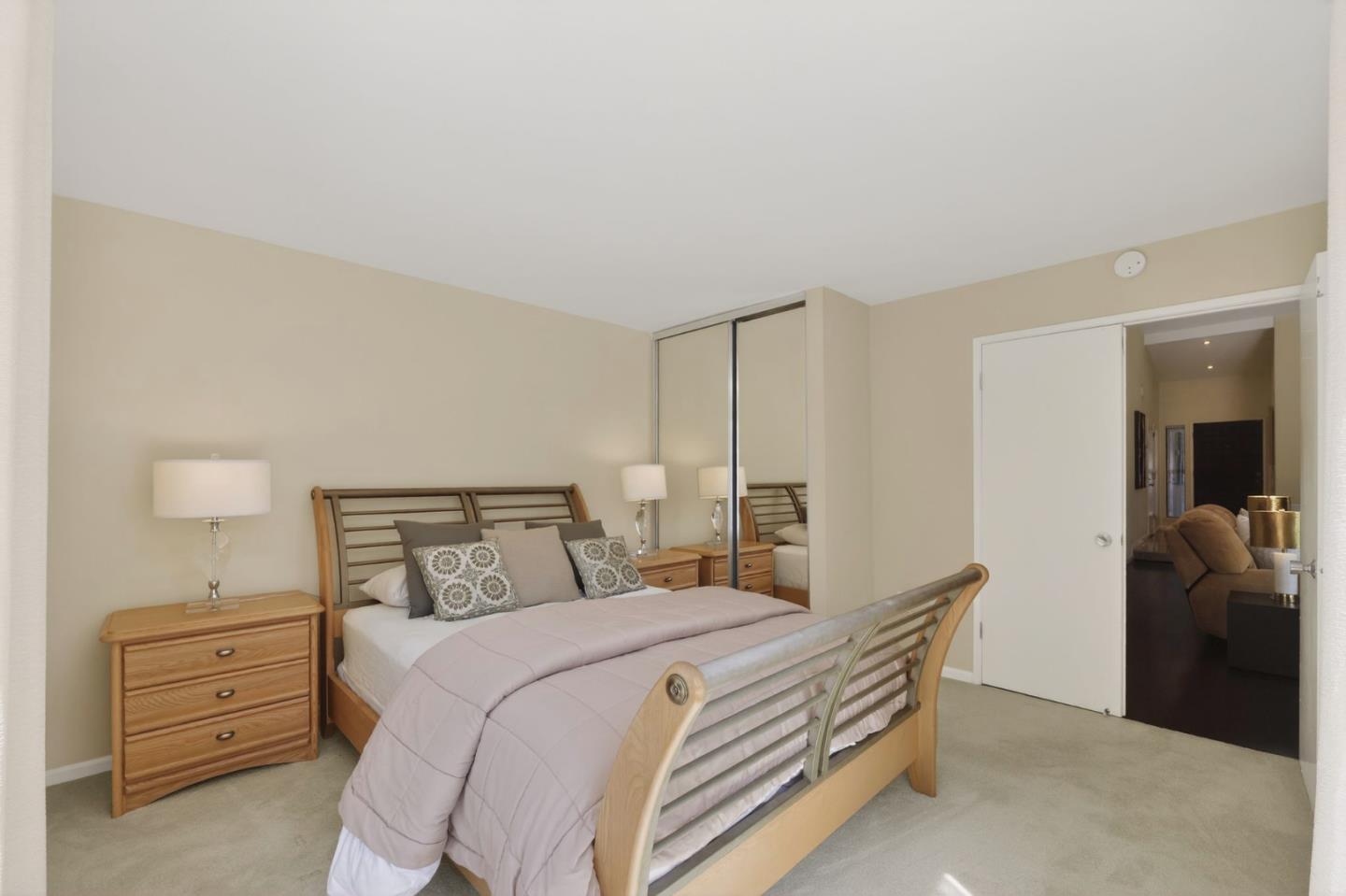 Detail Gallery Image 23 of 45 For 31 Barcelona Cir, Redwood City,  CA 94065 - 2 Beds | 2 Baths