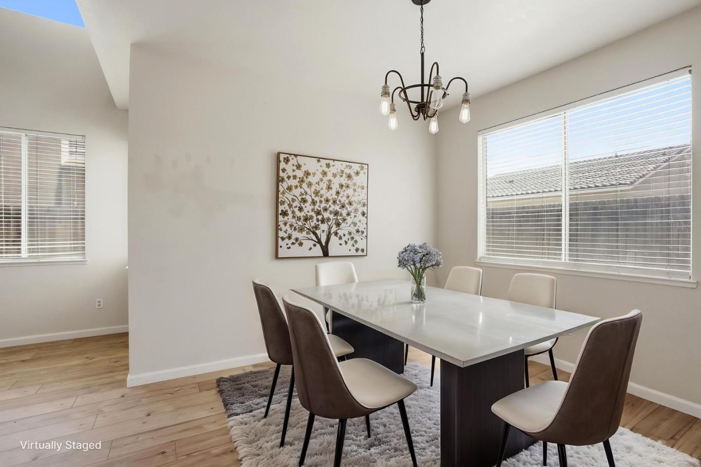 Detail Gallery Image 15 of 52 For 1974 Rainier Dr, Los Banos,  CA 93635 - 4 Beds | 3 Baths