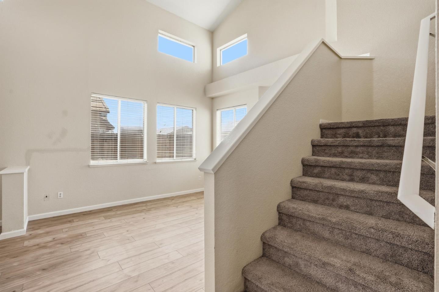 Detail Gallery Image 19 of 52 For 1974 Rainier Dr, Los Banos,  CA 93635 - 4 Beds | 3 Baths