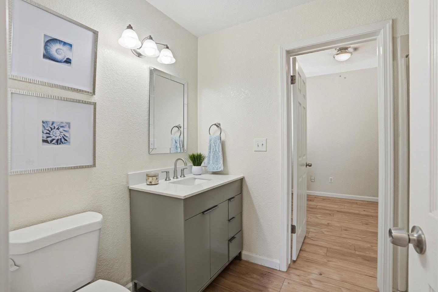 Detail Gallery Image 35 of 52 For 1974 Rainier Dr, Los Banos,  CA 93635 - 4 Beds | 3 Baths