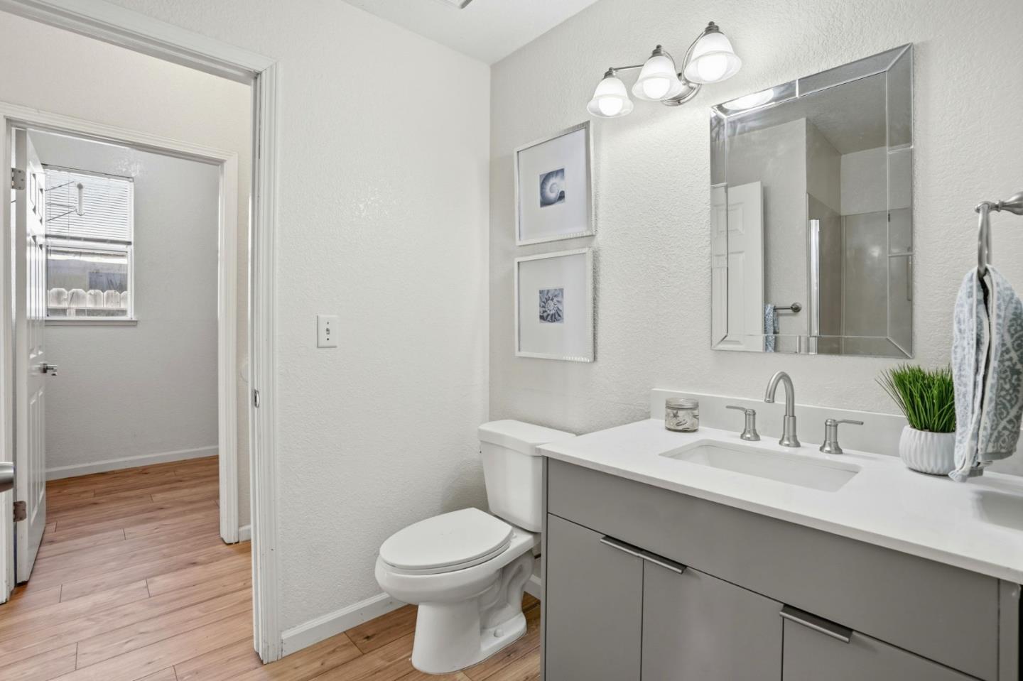 Detail Gallery Image 36 of 52 For 1974 Rainier Dr, Los Banos,  CA 93635 - 4 Beds | 3 Baths