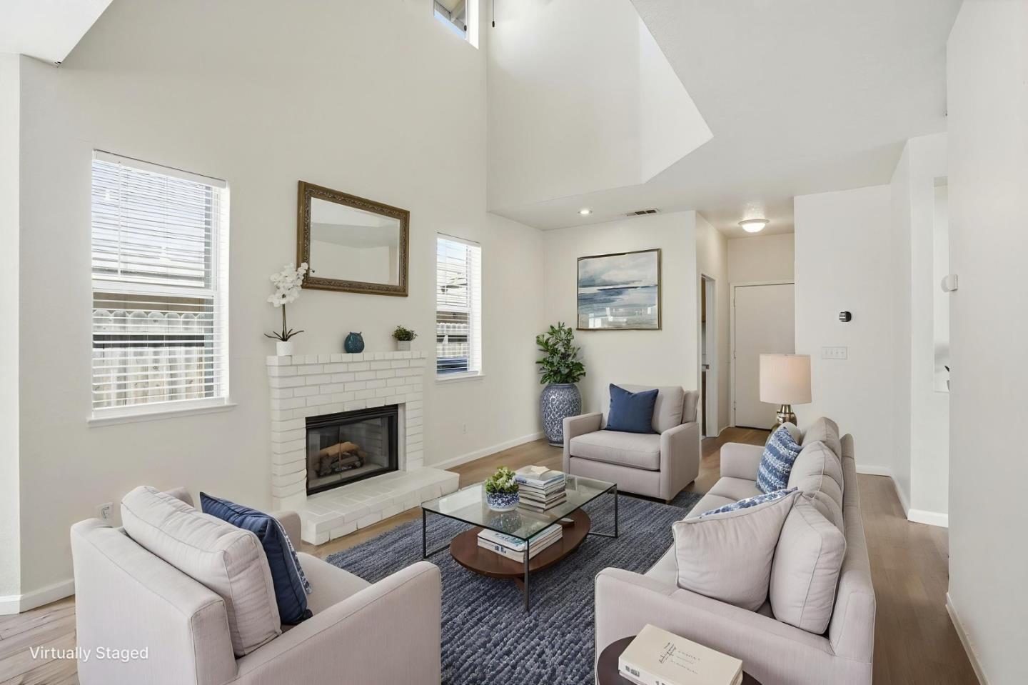 Detail Gallery Image 5 of 52 For 1974 Rainier Dr, Los Banos,  CA 93635 - 4 Beds | 3 Baths