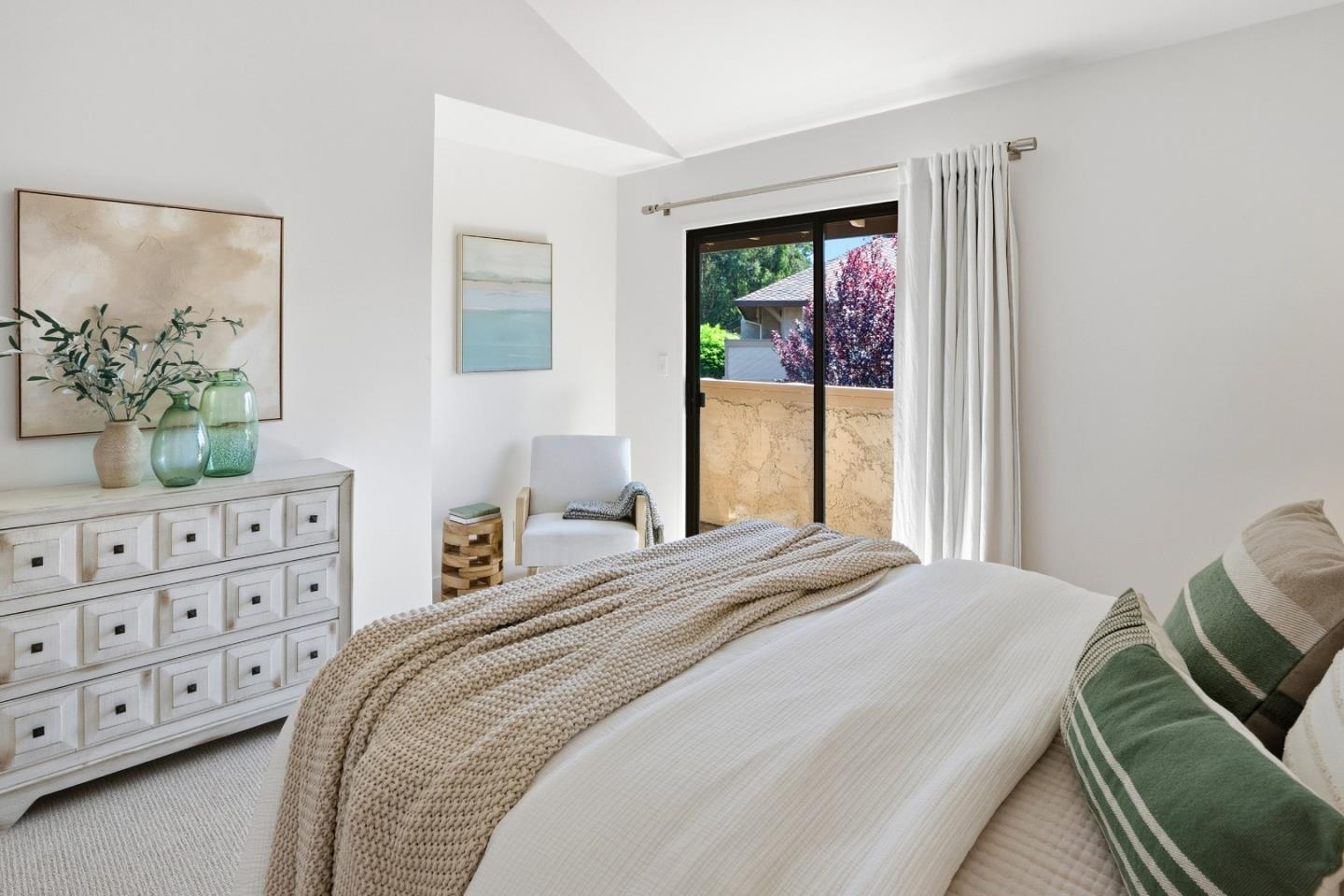 Detail Gallery Image 13 of 28 For 2921 Crocker Ct, Aptos,  CA 95003 - 2 Beds | 2 Baths