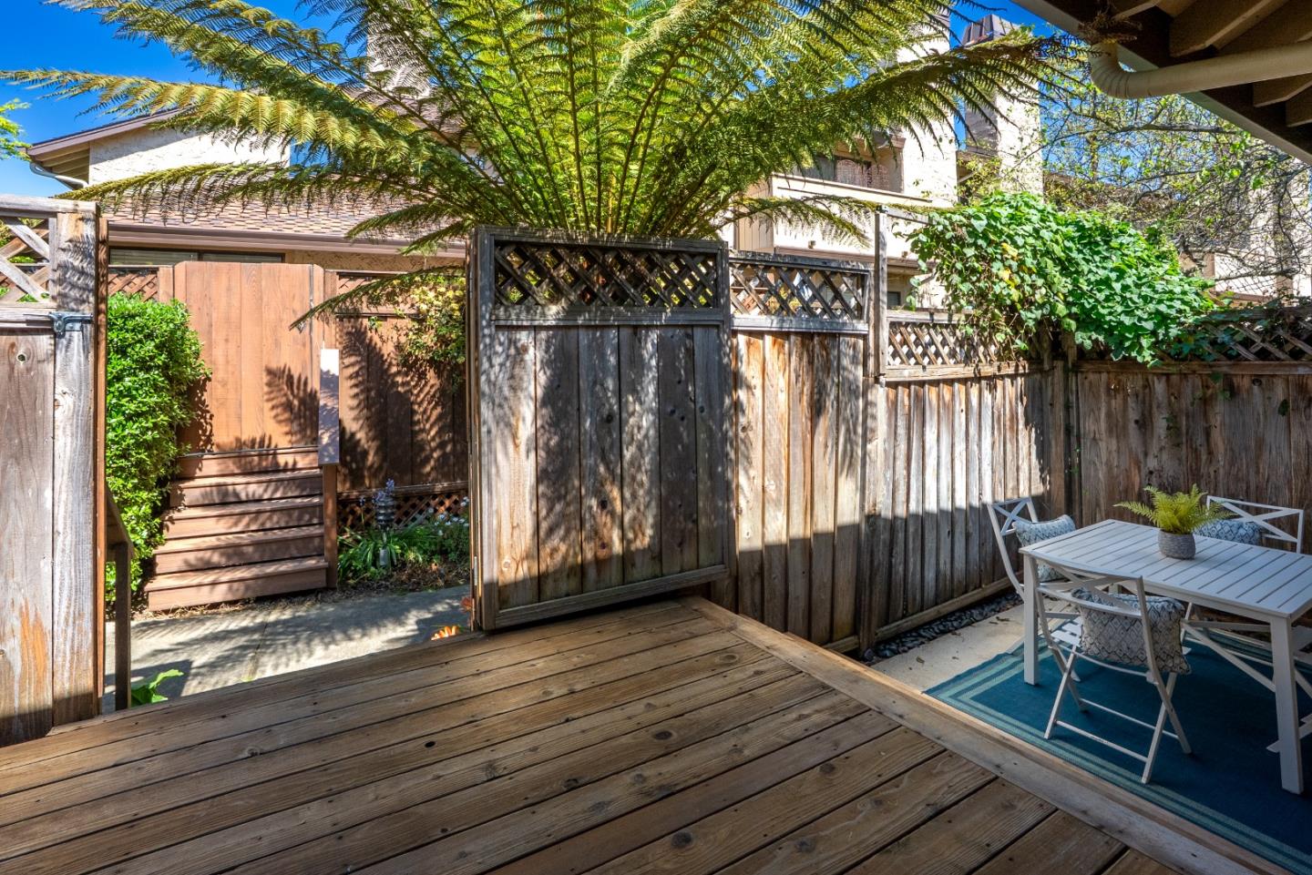 Detail Gallery Image 26 of 28 For 2921 Crocker Ct, Aptos,  CA 95003 - 2 Beds | 2 Baths