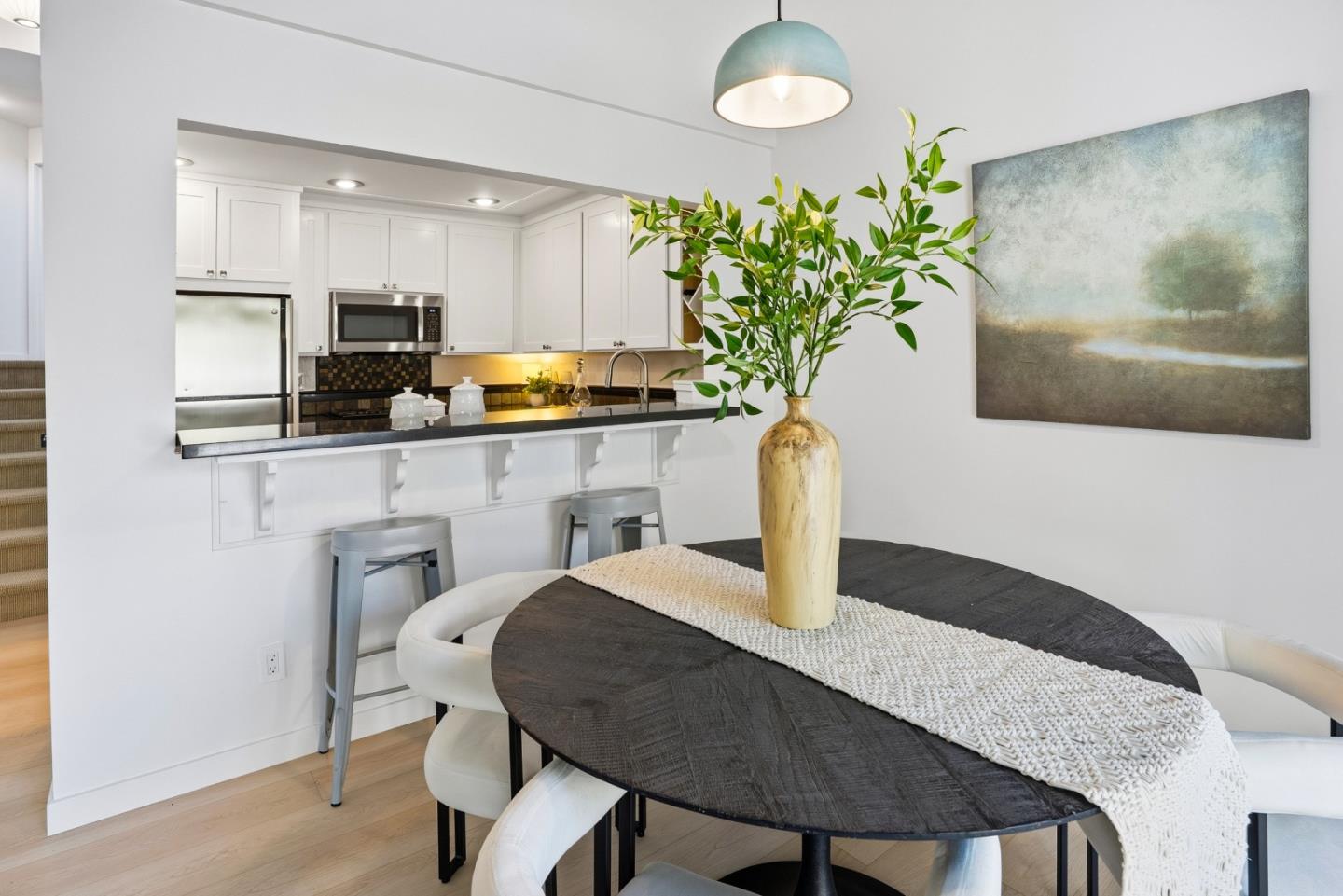 Detail Gallery Image 5 of 28 For 2921 Crocker Ct, Aptos,  CA 95003 - 2 Beds | 2 Baths