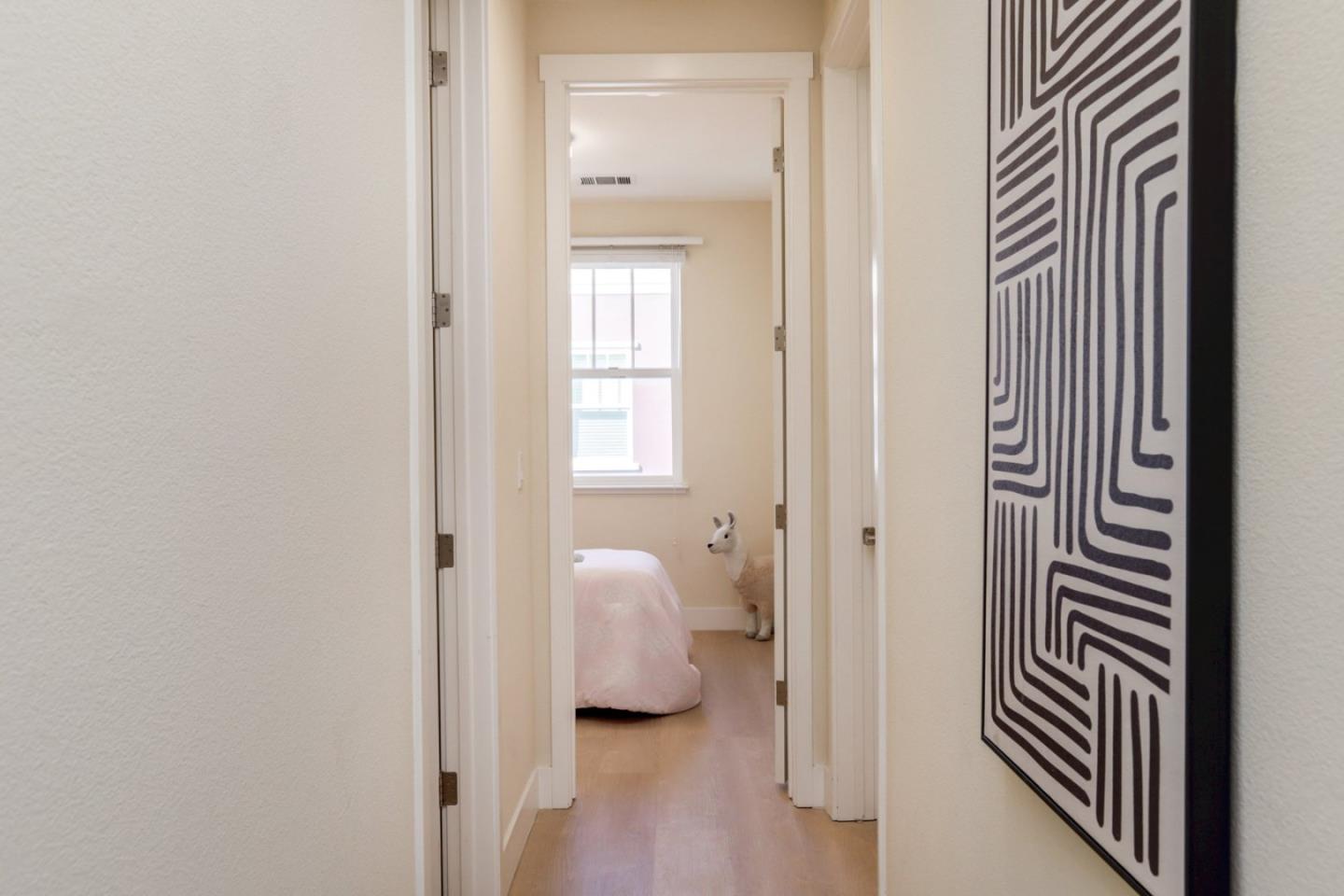 Detail Gallery Image 24 of 46 For 1926 Stella St, Mountain View,  CA 94043 - 4 Beds | 3/1 Baths