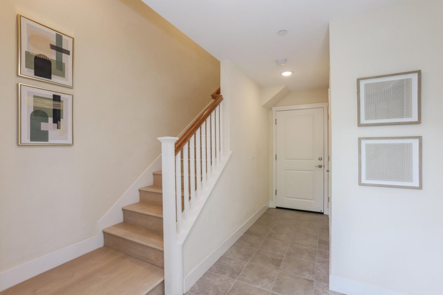 Detail Gallery Image 31 of 46 For 1926 Stella St, Mountain View,  CA 94043 - 4 Beds | 3/1 Baths