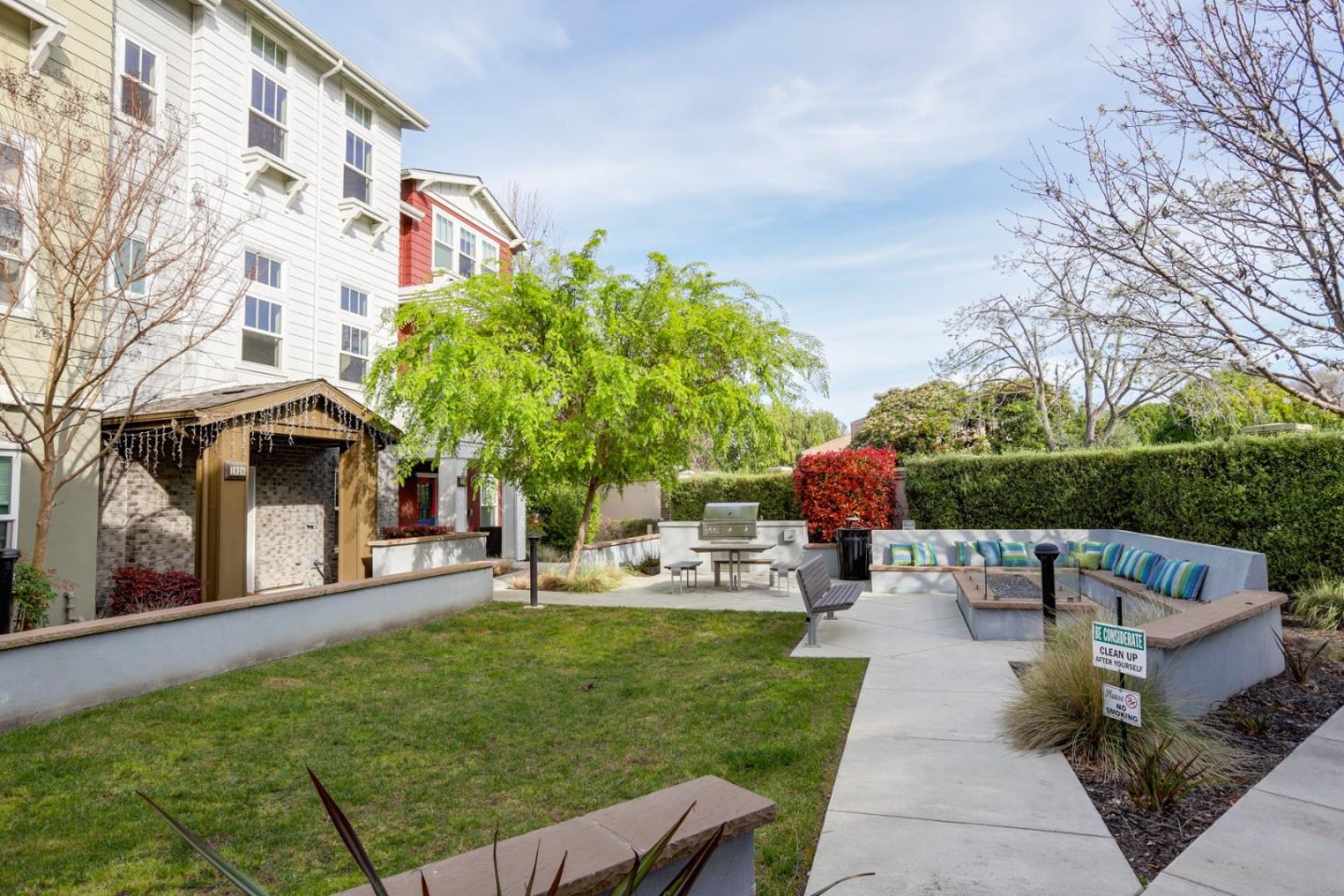 Detail Gallery Image 46 of 46 For 1926 Stella St, Mountain View,  CA 94043 - 4 Beds | 3/1 Baths