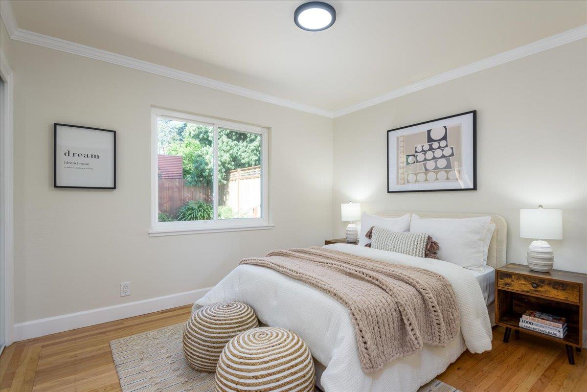 Detail Gallery Image 13 of 20 For Castle Hill Rd, Redwood City,  CA 94061 - 3 Beds | 2 Baths