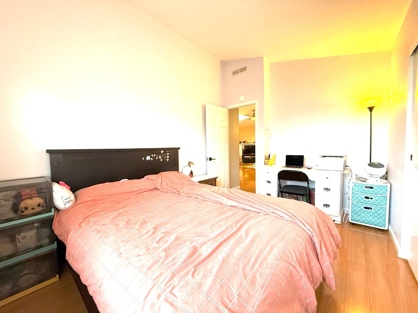 Detail Gallery Image 29 of 38 For 501 Moorpark Way #65,  Mountain View,  CA 94041 - 2 Beds | 2 Baths