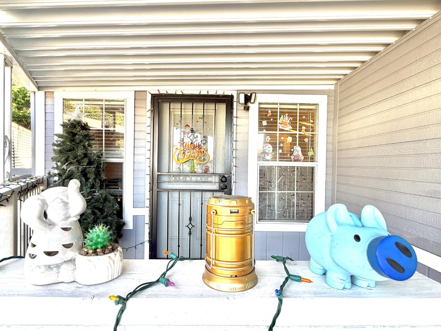 Detail Gallery Image 5 of 38 For 501 Moorpark Way #65,  Mountain View,  CA 94041 - 2 Beds | 2 Baths