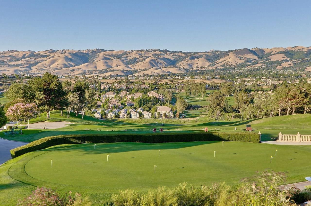 Detail Gallery Image 42 of 43 For 5960 Gleneagles Cir, San Jose,  CA 95138 - 4 Beds | 3/1 Baths