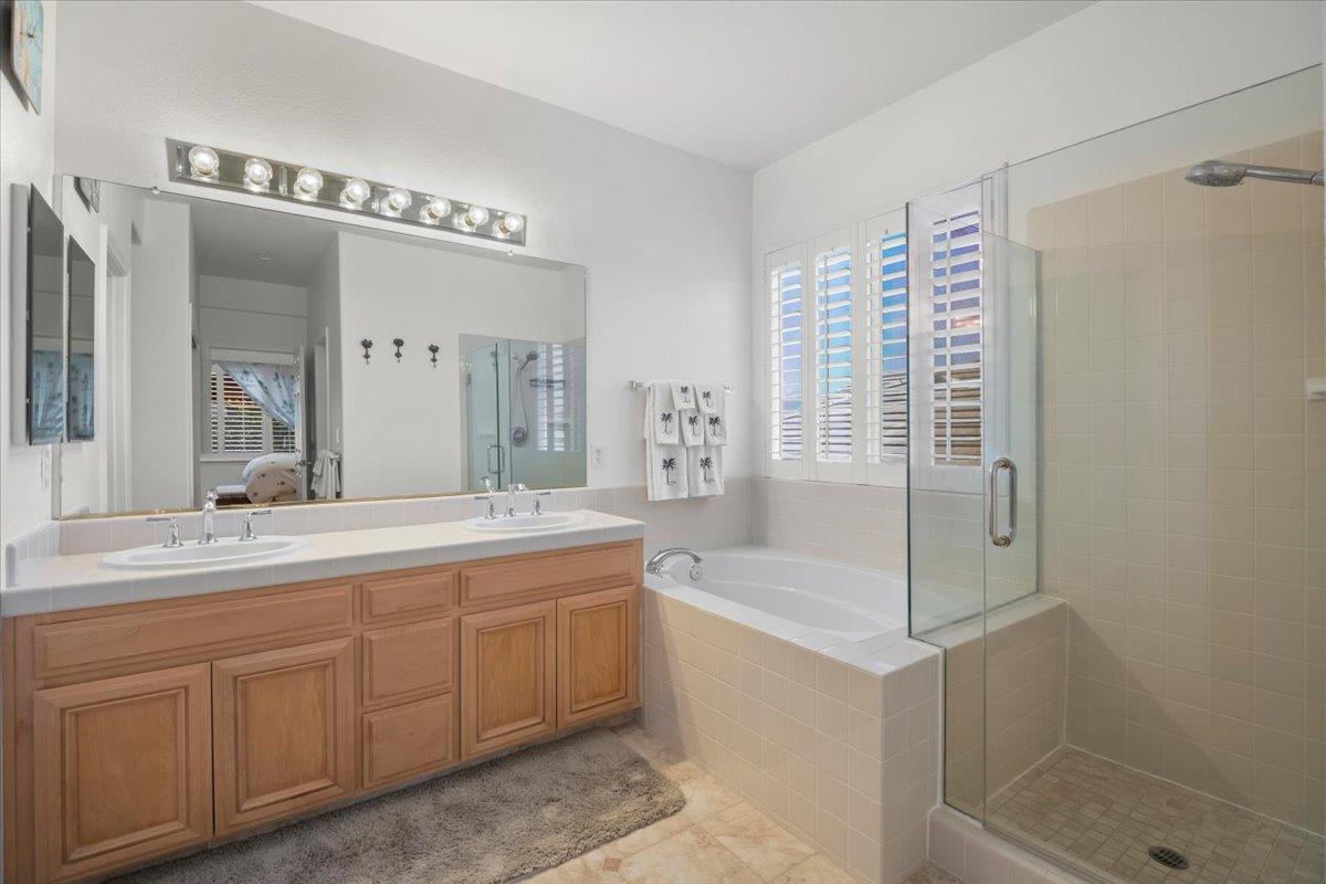 Detail Gallery Image 11 of 17 For 1494 Partridge Dr, Gilroy,  CA 95020 - 4 Beds | 2/1 Baths