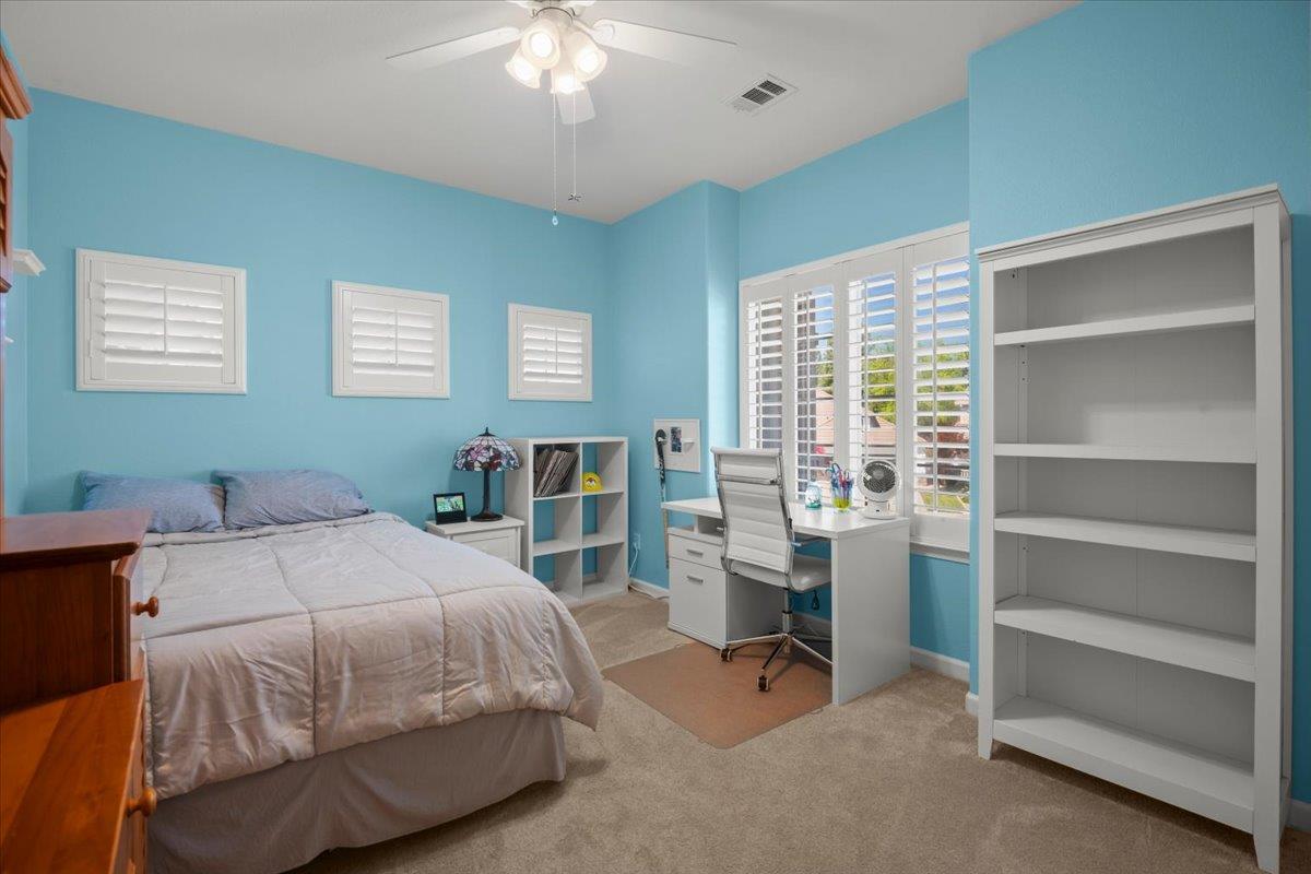 Detail Gallery Image 13 of 17 For 1494 Partridge Dr, Gilroy,  CA 95020 - 4 Beds | 2/1 Baths