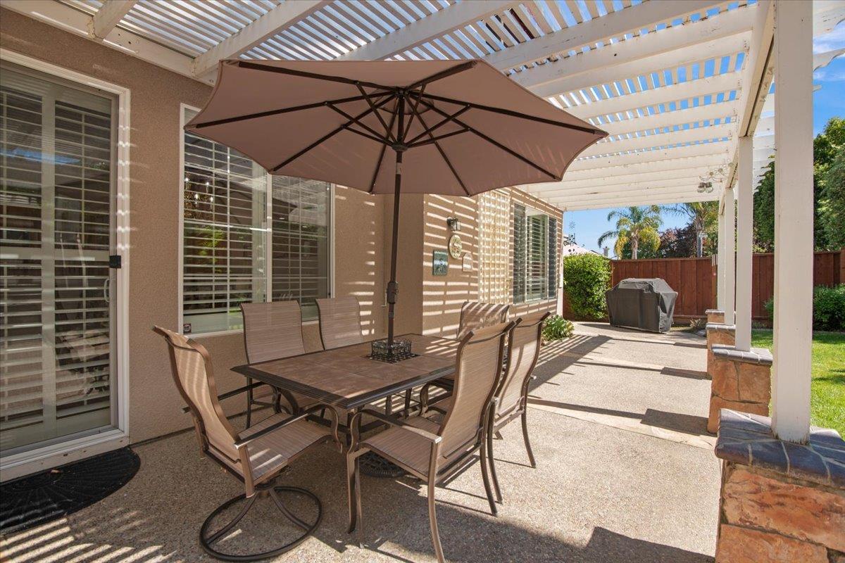 Detail Gallery Image 18 of 19 For 1494 Partridge Dr, Gilroy,  CA 95020 - 4 Beds | 2/1 Baths