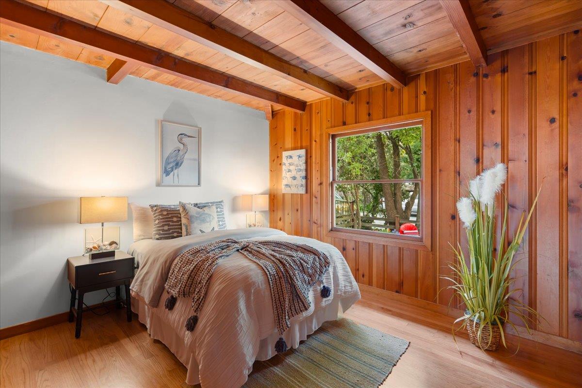 Detail Gallery Image 12 of 29 For 265 4th Ave, Santa Cruz,  CA 95062 - 3 Beds | 1 Baths