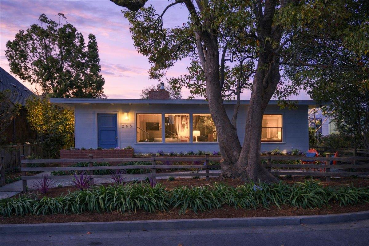 Detail Gallery Image 28 of 29 For 265 4th Ave, Santa Cruz,  CA 95062 - 3 Beds | 1 Baths