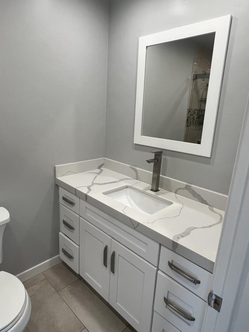 Detail Gallery Image 11 of 11 For 211 Semicircular Rd, Menlo Park,  CA 94025 - – Beds | – Baths