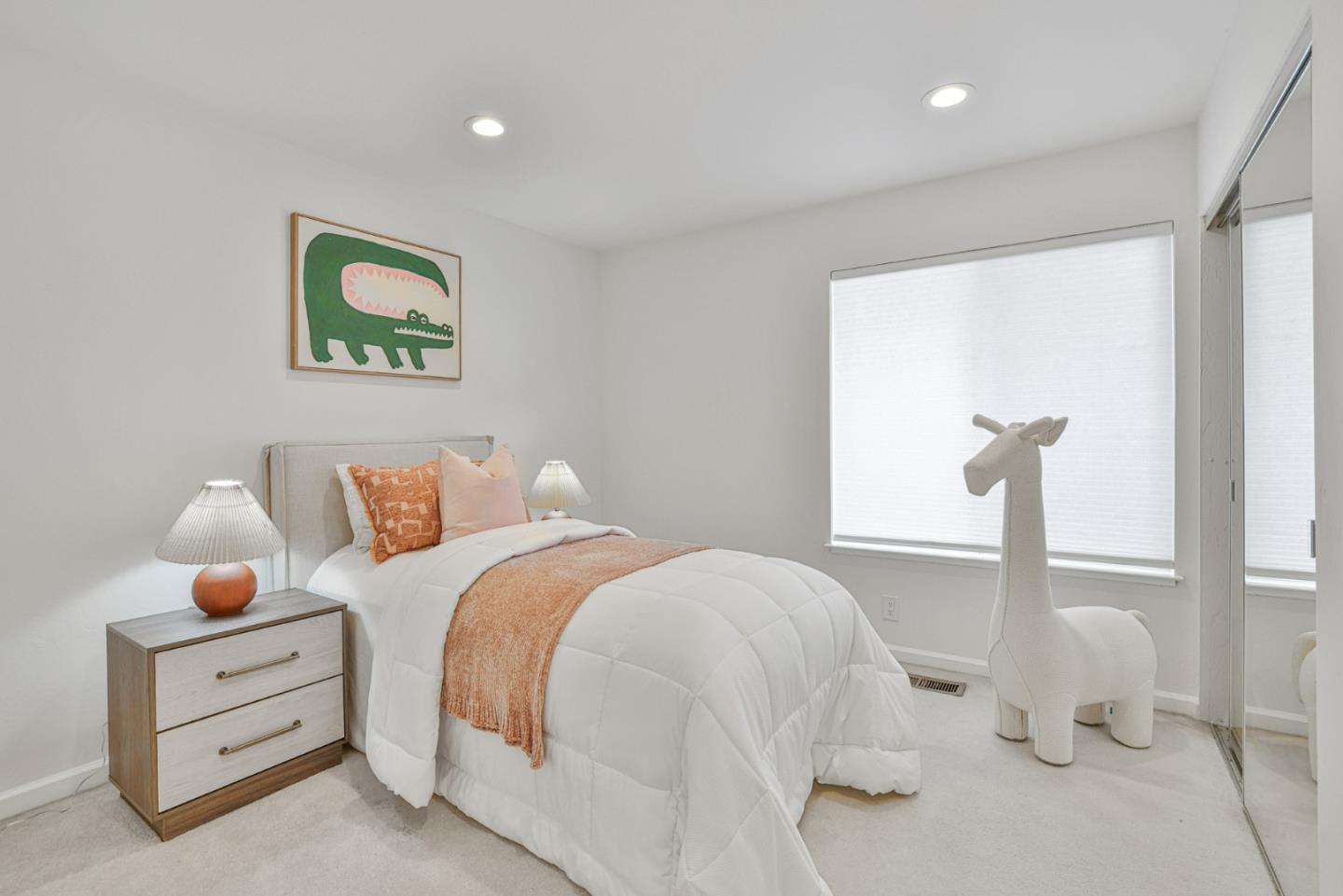 Detail Gallery Image 17 of 33 For 6902 Dartmoor Way, San Jose,  CA 95129 - 4 Beds | 2/1 Baths