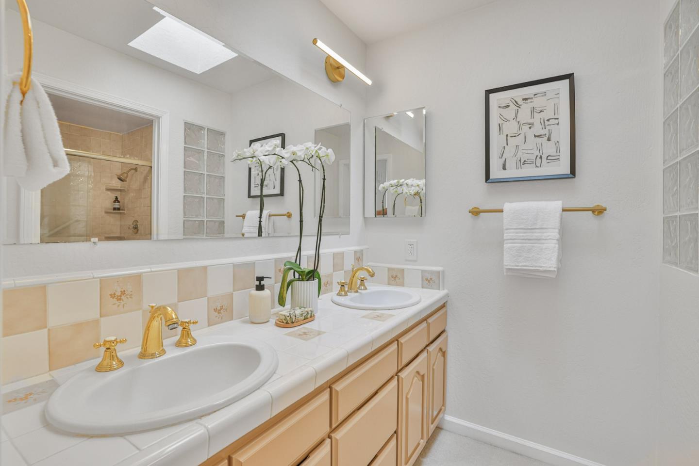 Detail Gallery Image 23 of 33 For 6902 Dartmoor Way, San Jose,  CA 95129 - 4 Beds | 2/1 Baths