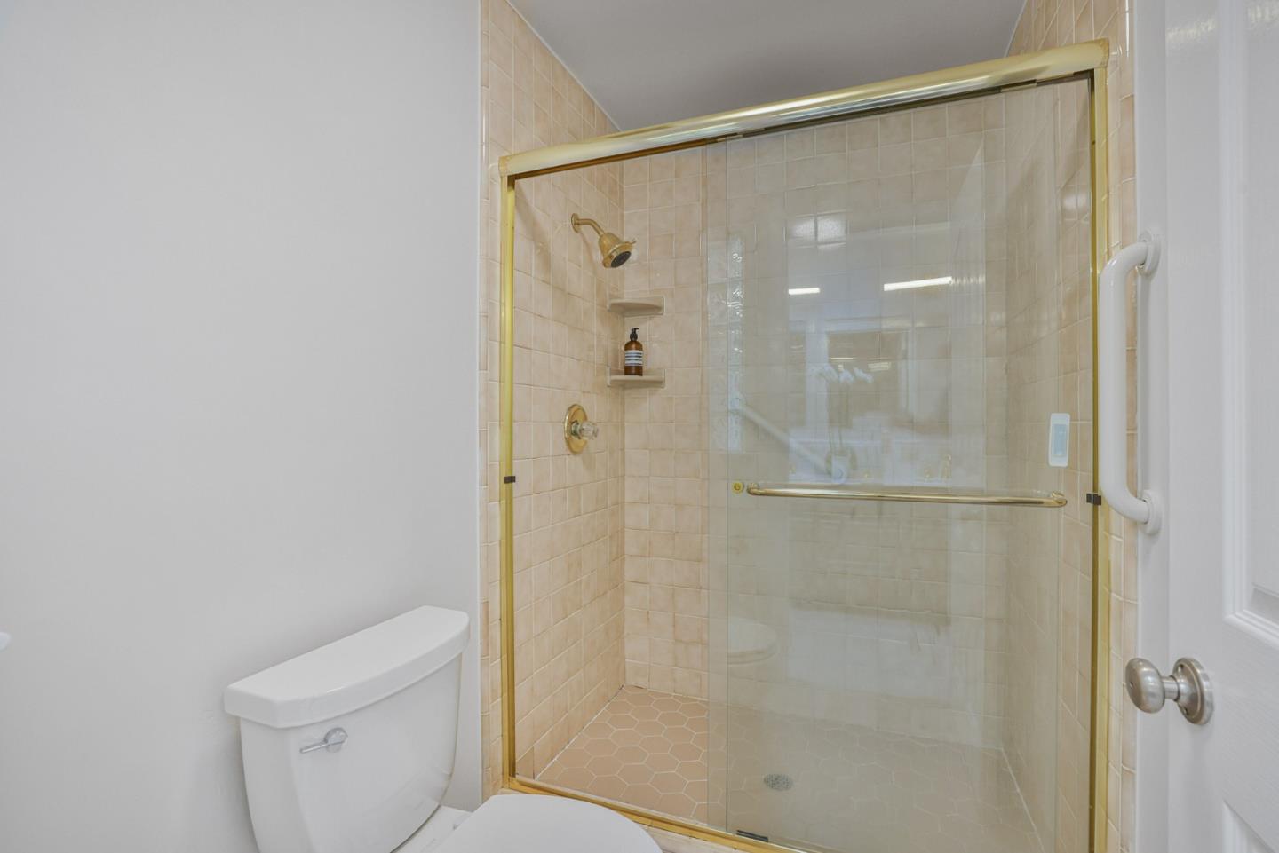 Detail Gallery Image 24 of 33 For 6902 Dartmoor Way, San Jose,  CA 95129 - 4 Beds | 2/1 Baths