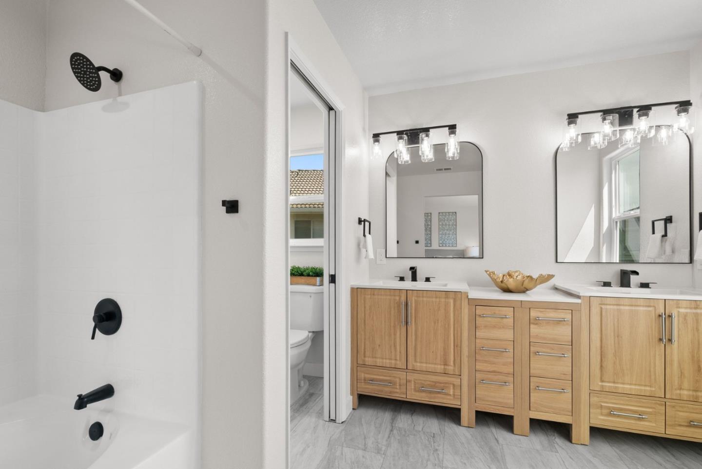 Detail Gallery Image 26 of 48 For 2170 Clearview Dr, Hollister,  CA 95023 - 4 Beds | 2/1 Baths