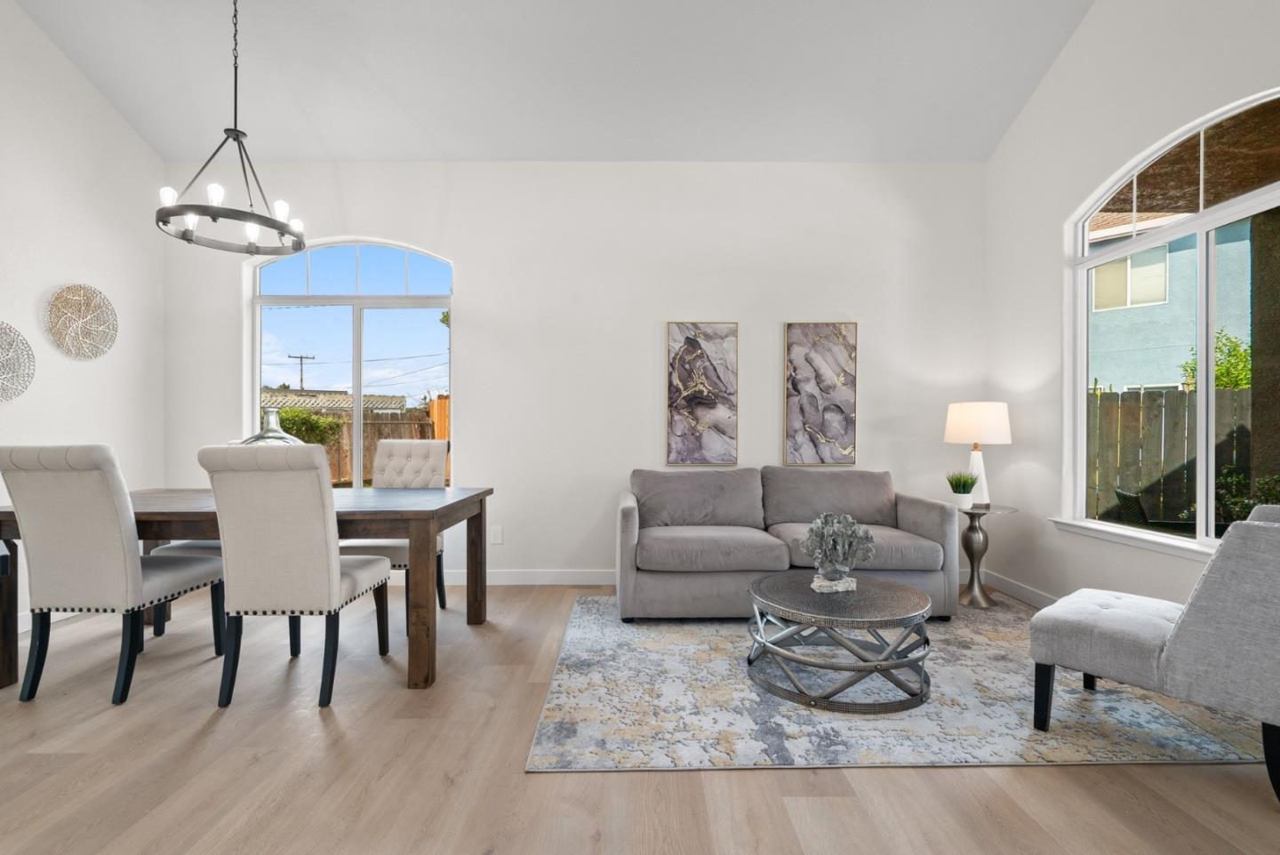 Detail Gallery Image 4 of 48 For 2170 Clearview Dr, Hollister,  CA 95023 - 4 Beds | 2/1 Baths