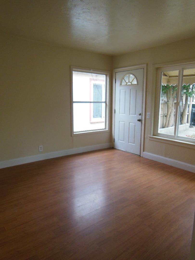 Detail Gallery Image 20 of 22 For 3071 William Ave, Redwood City,  CA 94063 - – Beds | – Baths