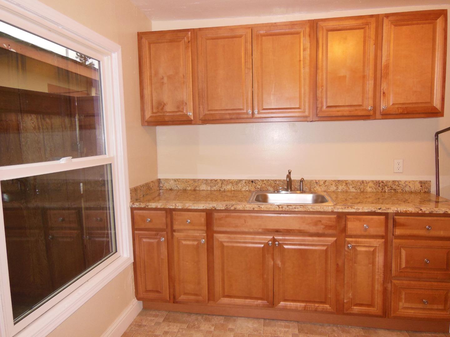 Detail Gallery Image 9 of 22 For 3071 William Ave, Redwood City,  CA 94063 - – Beds | – Baths