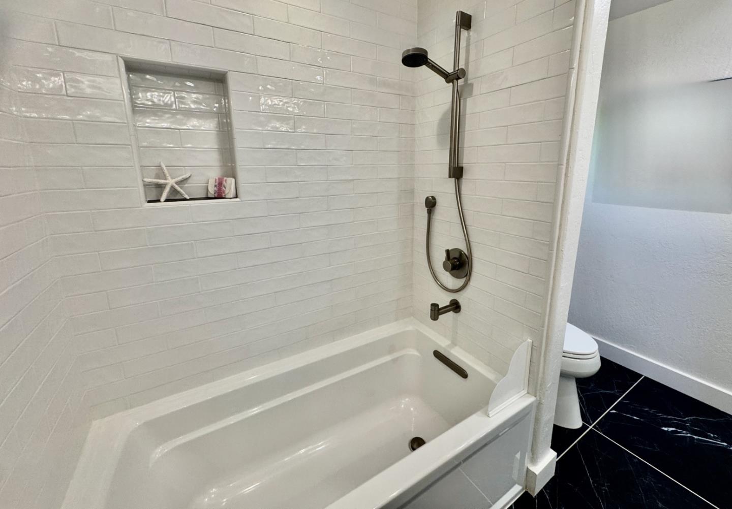 Detail Gallery Image 18 of 28 For 40 Pleasant St, Los Gatos,  CA 95030 - 3 Beds | 2 Baths