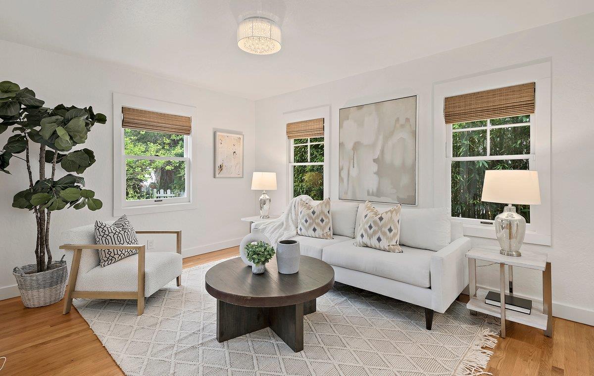 Detail Gallery Image 3 of 28 For 40 Pleasant St, Los Gatos,  CA 95030 - 3 Beds | 2 Baths