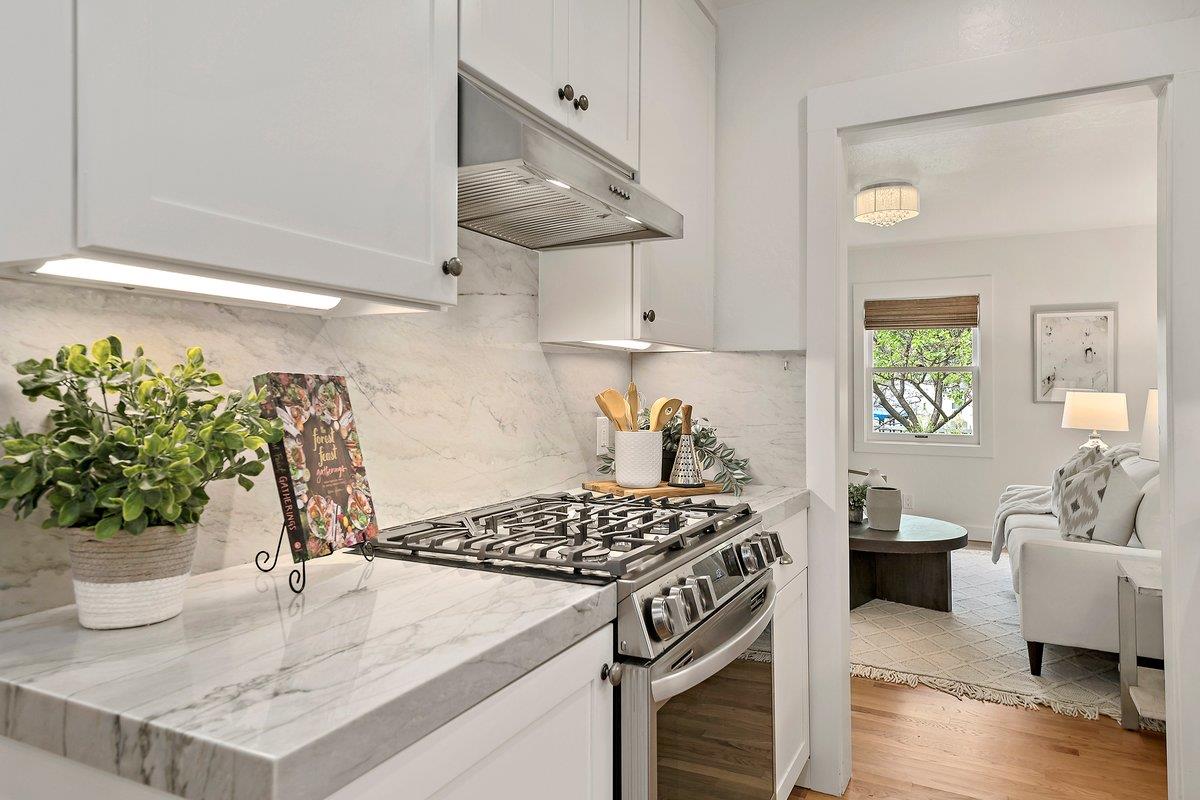 Detail Gallery Image 6 of 28 For 40 Pleasant St, Los Gatos,  CA 95030 - 3 Beds | 2 Baths