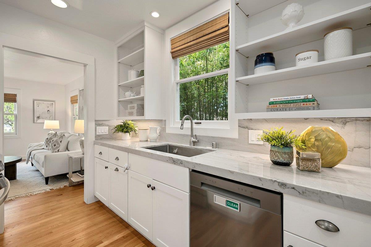 Detail Gallery Image 7 of 28 For 40 Pleasant St, Los Gatos,  CA 95030 - 3 Beds | 2 Baths