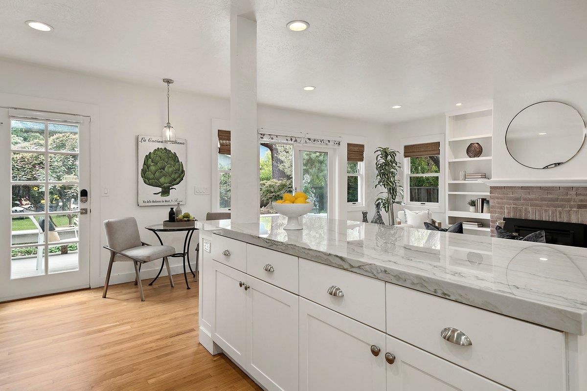 Detail Gallery Image 8 of 28 For 40 Pleasant St, Los Gatos,  CA 95030 - 3 Beds | 2 Baths