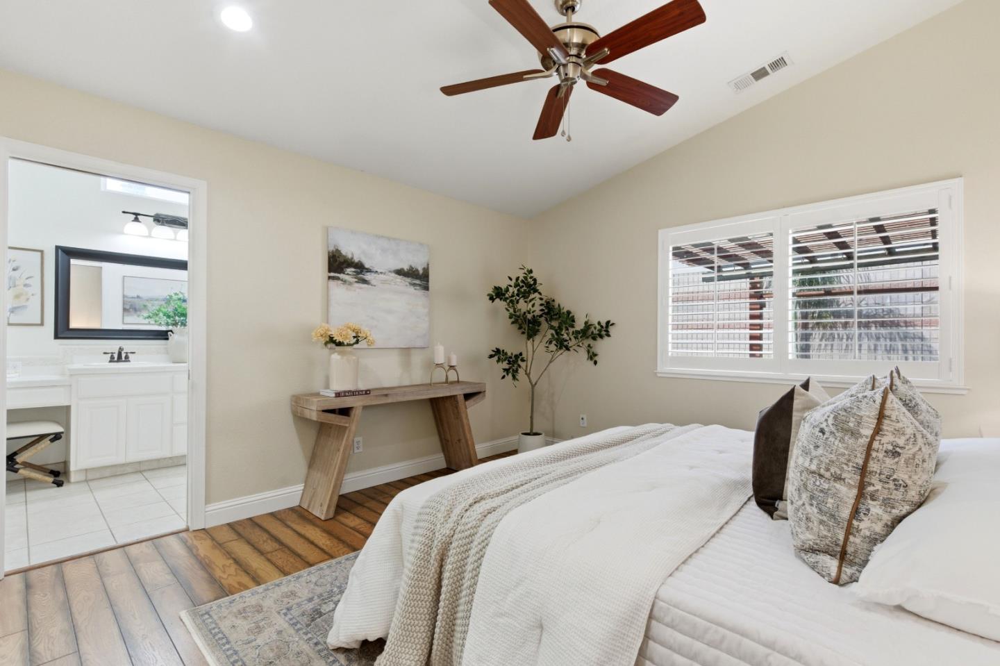 810 Capitola Drive, Hollister, CA, 95023