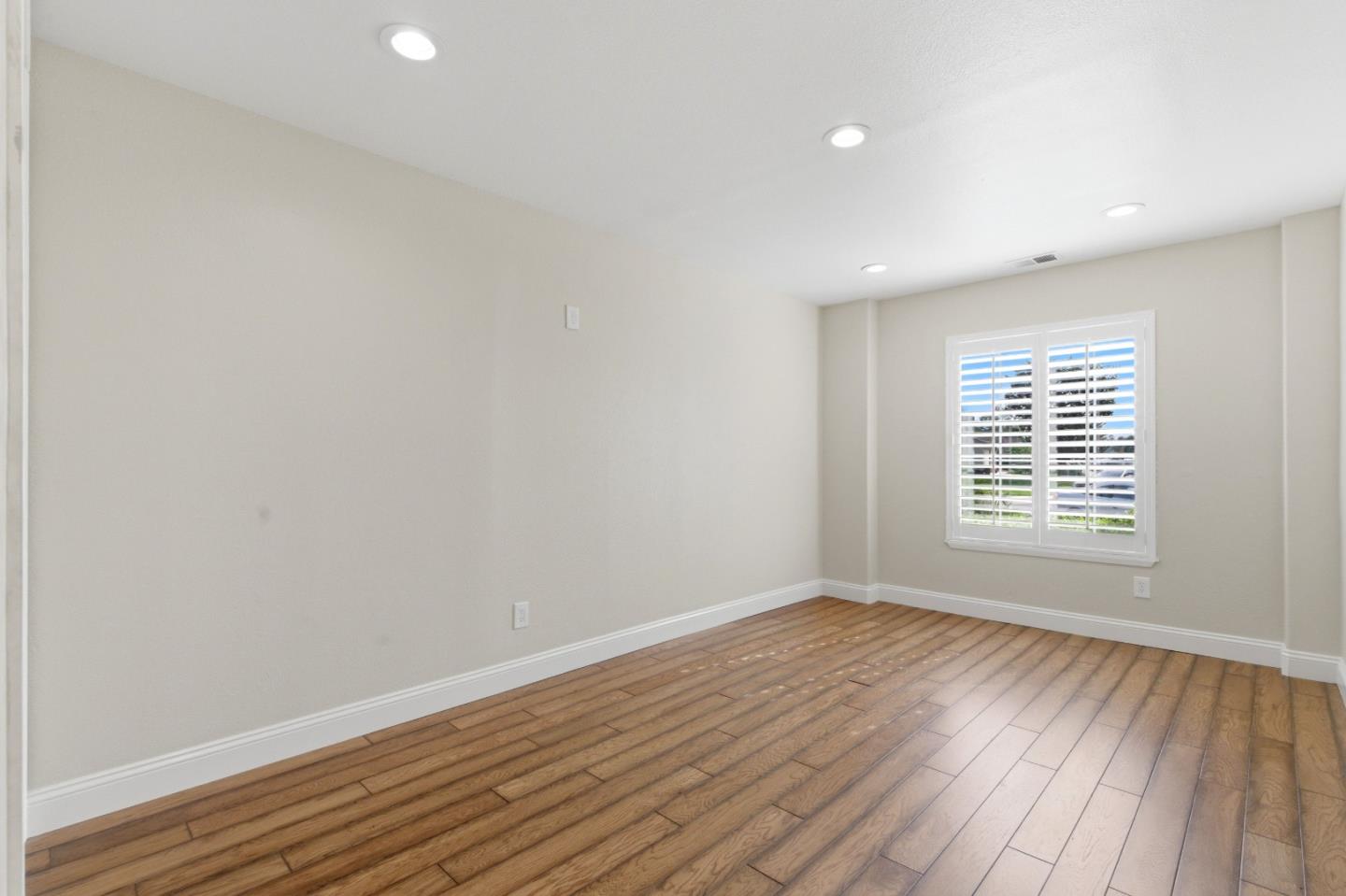 810 Capitola Drive, Hollister, CA, 95023