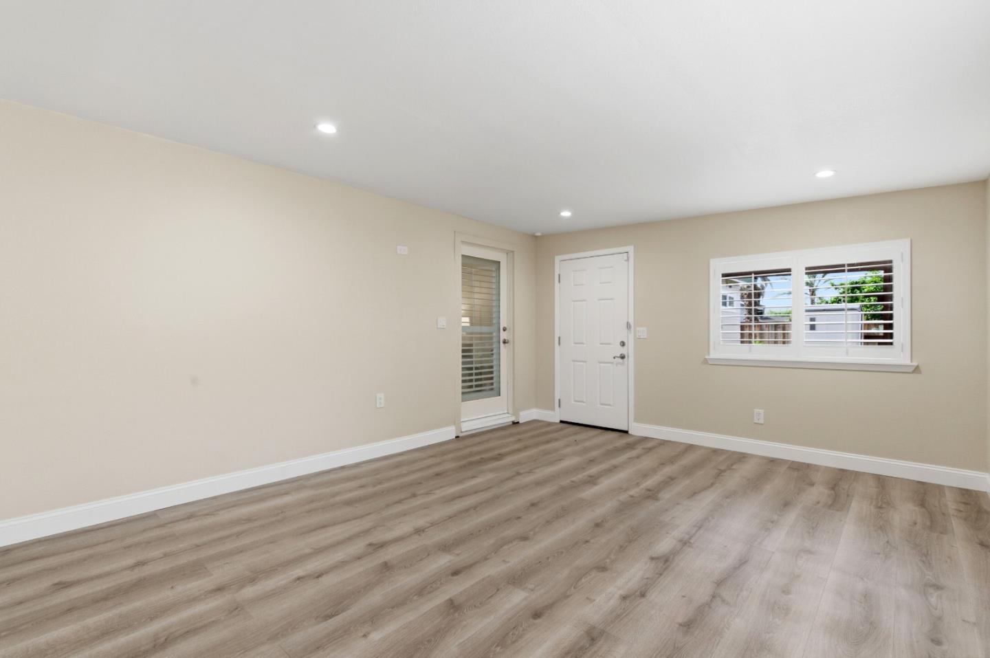 810 Capitola Drive, Hollister, CA, 95023