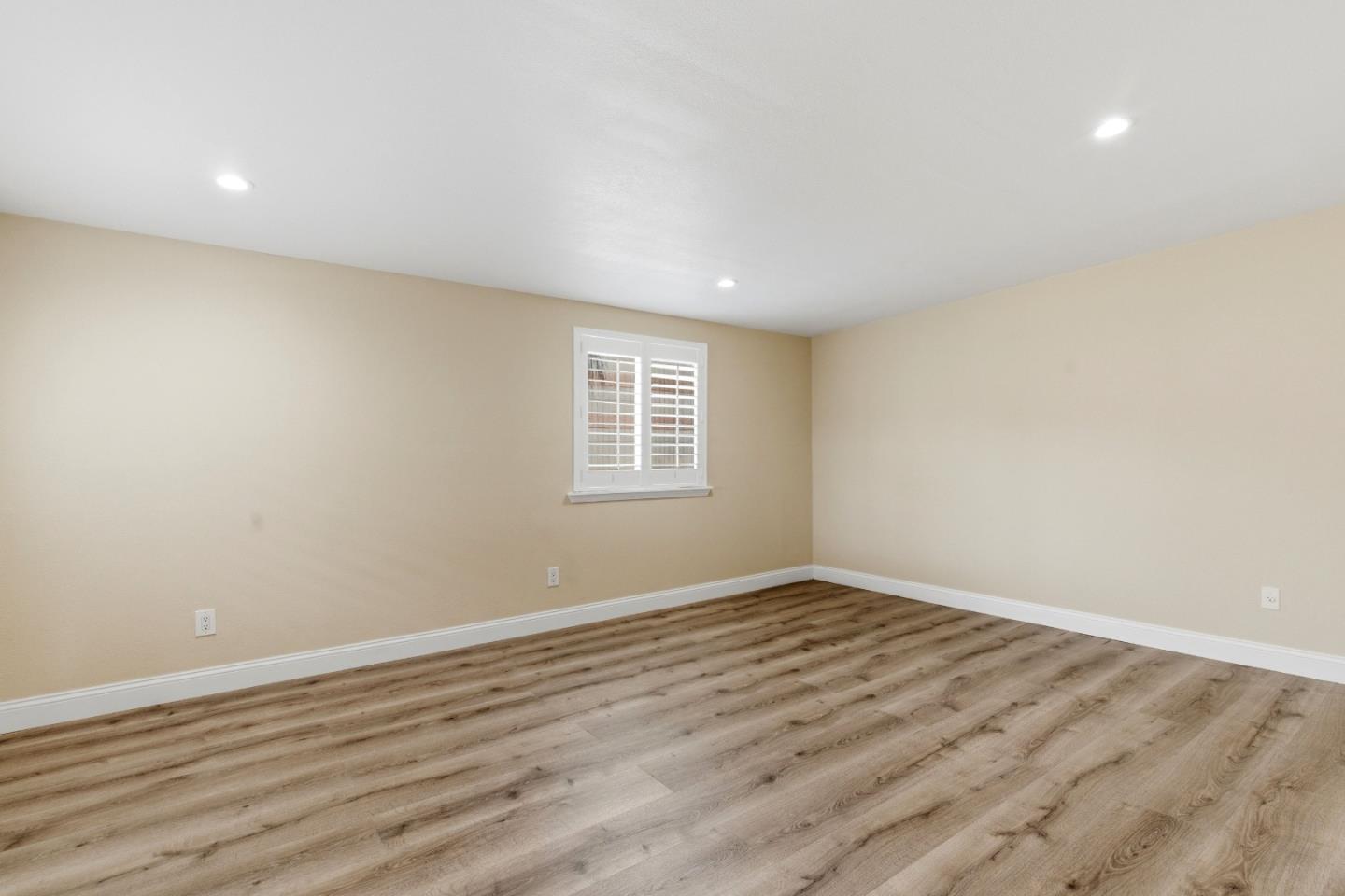 Detail Gallery Image 26 of 34 For 810 Capitola Dr, Hollister,  CA 95023 - 3 Beds | 2 Baths