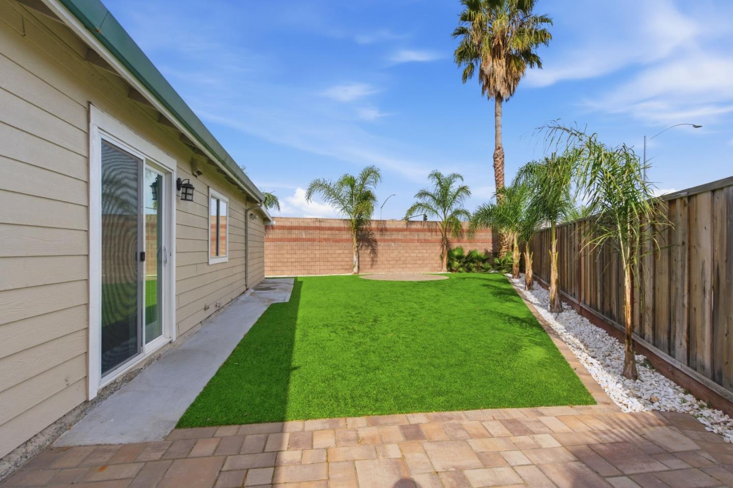 Detail Gallery Image 29 of 34 For 810 Capitola Dr, Hollister,  CA 95023 - 3 Beds | 2 Baths