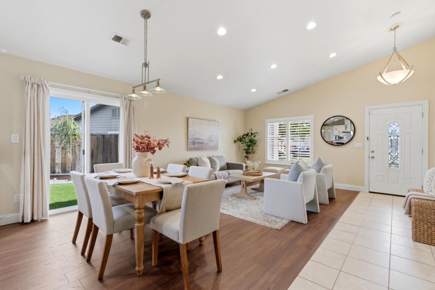 810 Capitola Drive, Hollister, CA, 95023