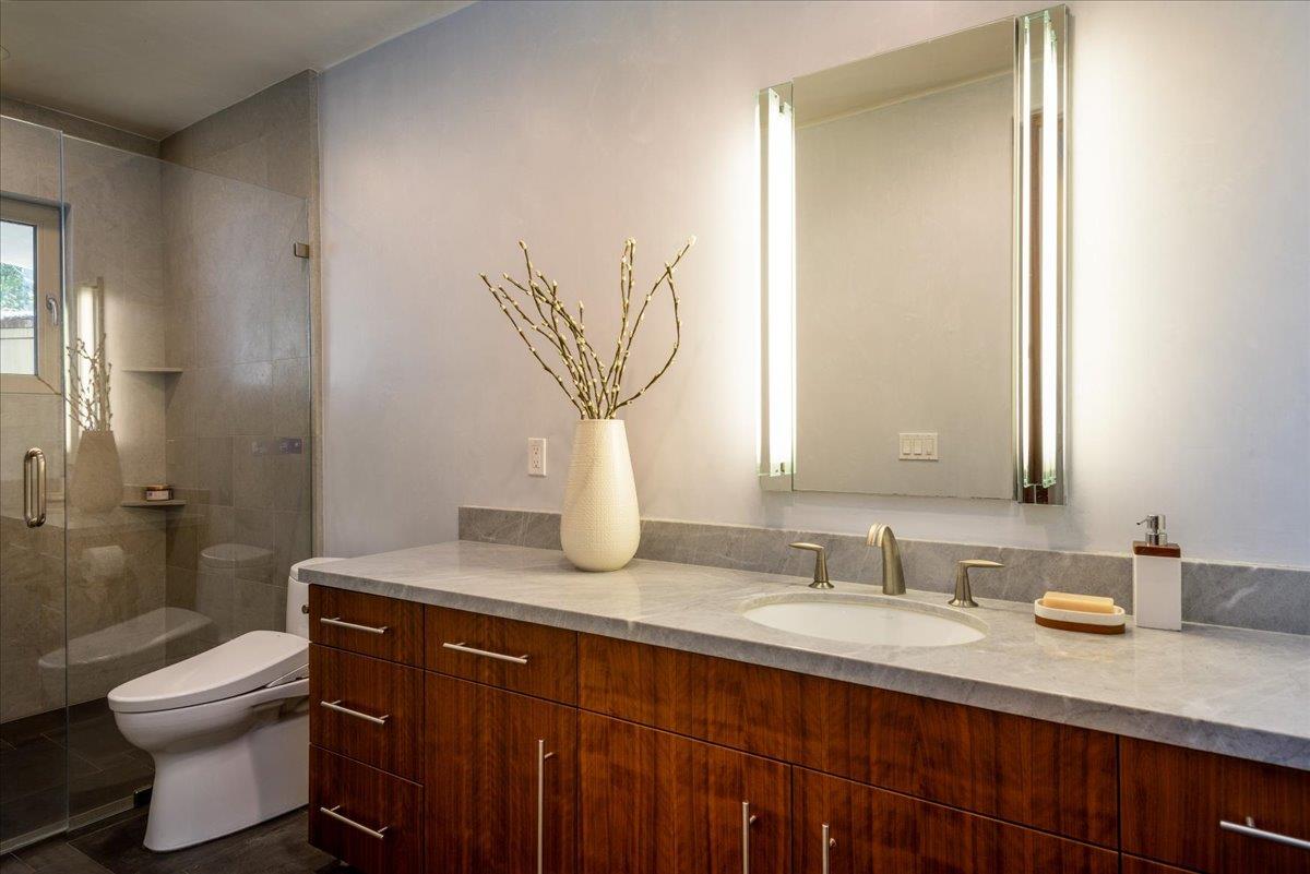 Detail Gallery Image 18 of 31 For 16345 Sanborn Rd, Saratoga,  CA 95070 - 4 Beds | 3/1 Baths