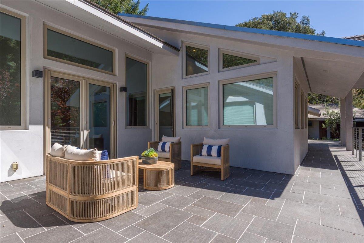 Detail Gallery Image 25 of 31 For 16345 Sanborn Rd, Saratoga,  CA 95070 - 4 Beds | 3/1 Baths