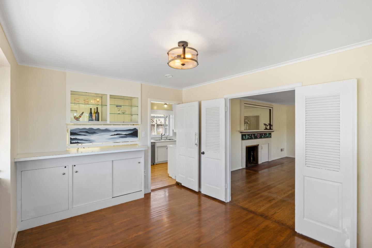 Detail Gallery Image 10 of 51 For 330 Homestead Ave, Salinas,  CA 93901 - 4 Beds | 2/1 Baths